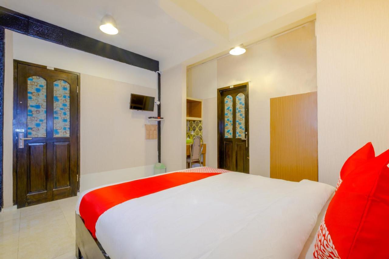 Oyo 3088 Green Valley House Сенггиги Экстерьер фото